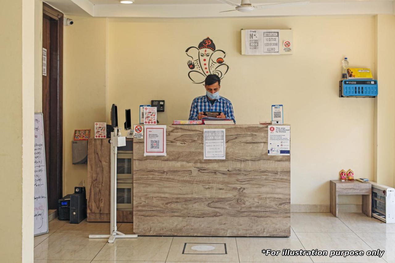 Oyo Flagship 42619 Diamond Key Hotel Delhi  Buitenkant foto